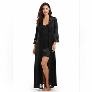 Lorraine VINTAGE‎ BLACK  SOPHISTICATED ROBE/ CHEMISE SLEEPWEAR  SIZE SMALL